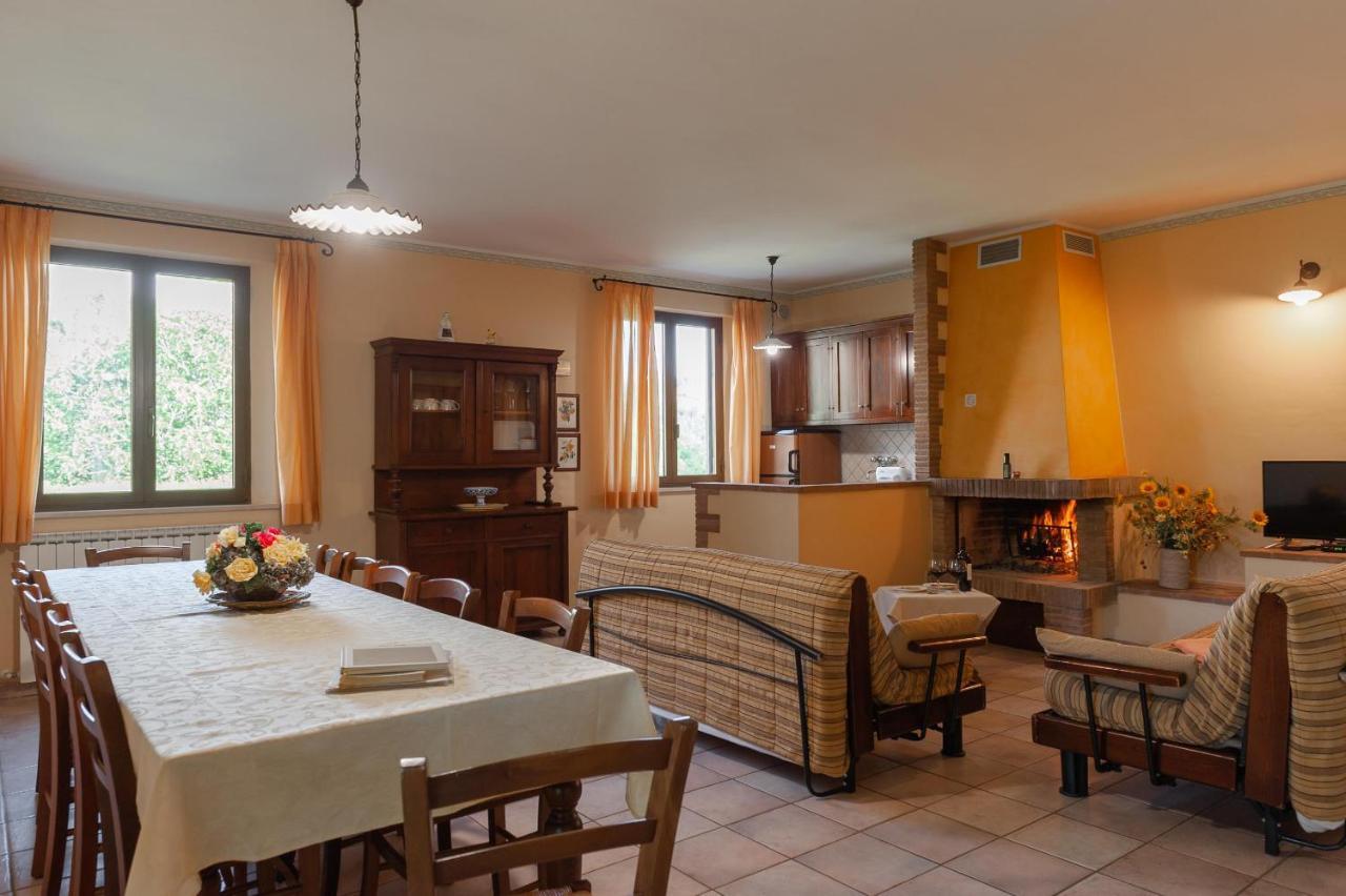 Valfabbrica Agriturismo Le Dolci Colline מראה חיצוני תמונה